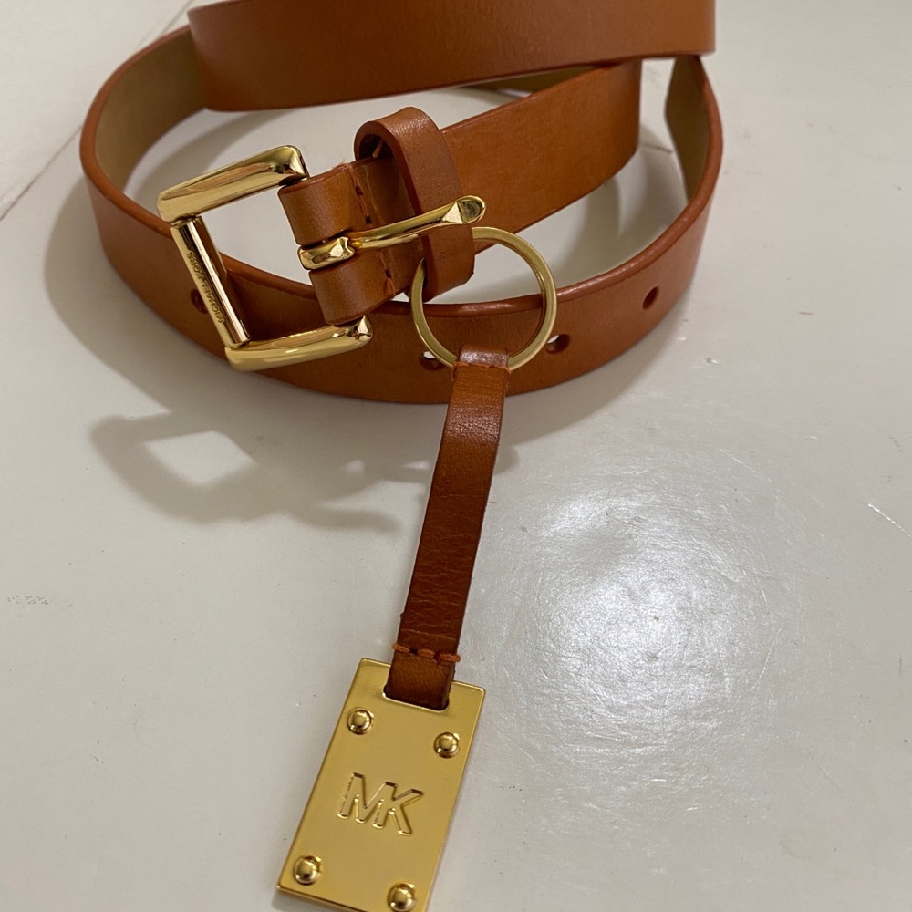 Michael kors belt/key fob